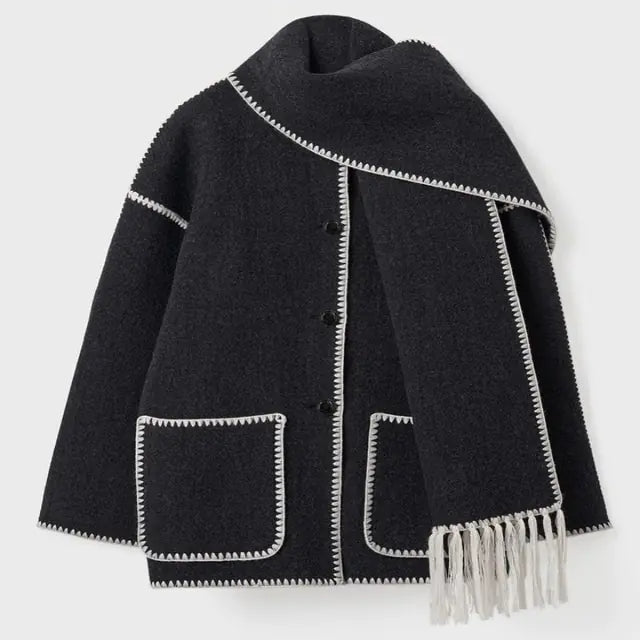 Veste à col écharpe à pompons pour femme