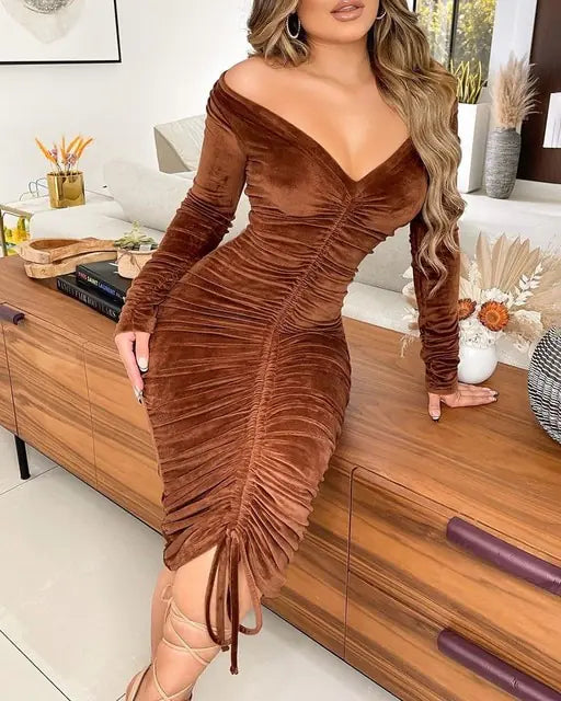 Vestido tubo de terciopelo