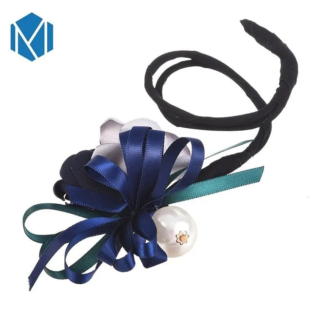 Elegant Woman Flower Donuts Twist Headband